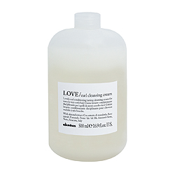 Davines Essential Haircare Love Lovely Curl Cleansing Cream - Oчищающая пенка для усиления завитка 500 мл